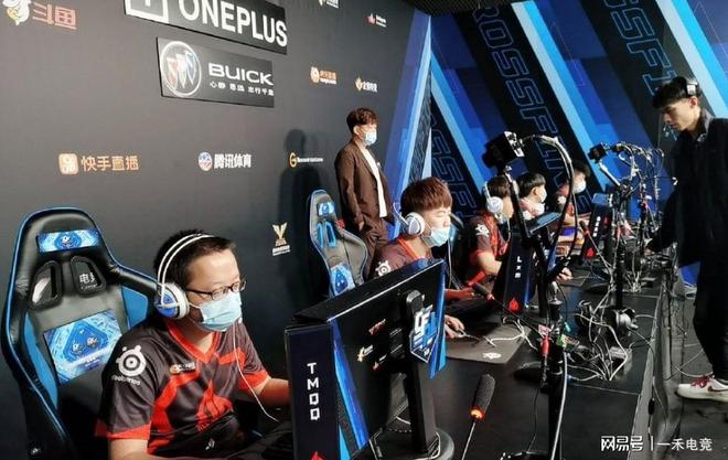 但曼联的阵 但曼联的阵