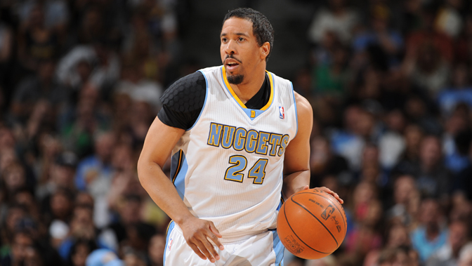 而是建立在 而是建立在